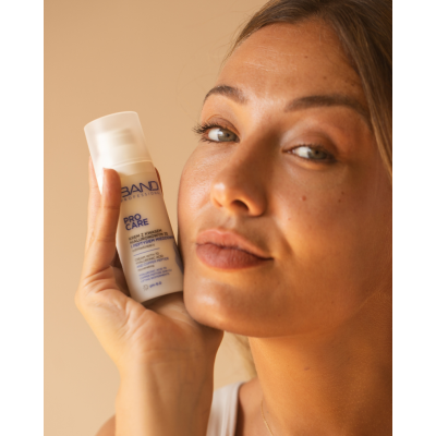 Cremă cu acid hialuronic 7D și peptide de cupru Cremă cu acid hialuronic 7D și peptide de cupru