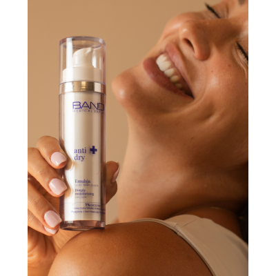 Deeply moisturising emulsion Deeply moisturising emulsion